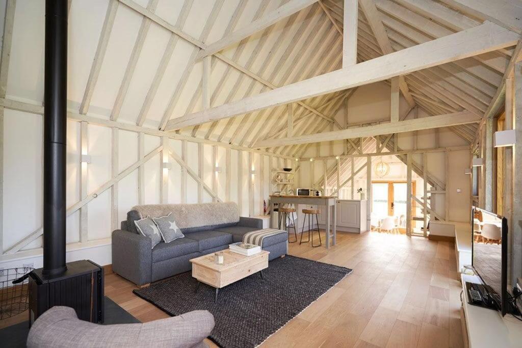 Вилла The Cowshed, Tunbridge Wells Экстерьер фото