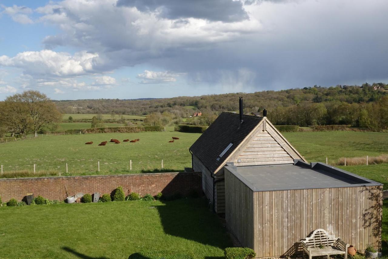 Вилла The Cowshed, Tunbridge Wells Экстерьер фото